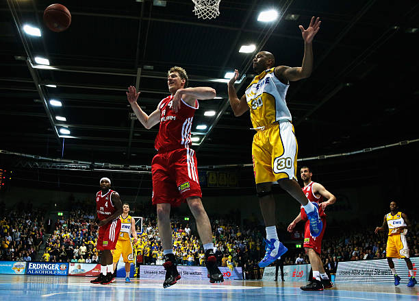 次射正且控 次射正且控