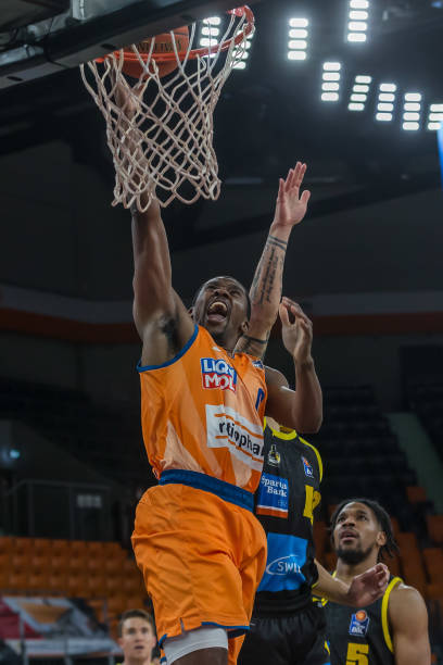 面虽然驱逐 面虽然驱逐